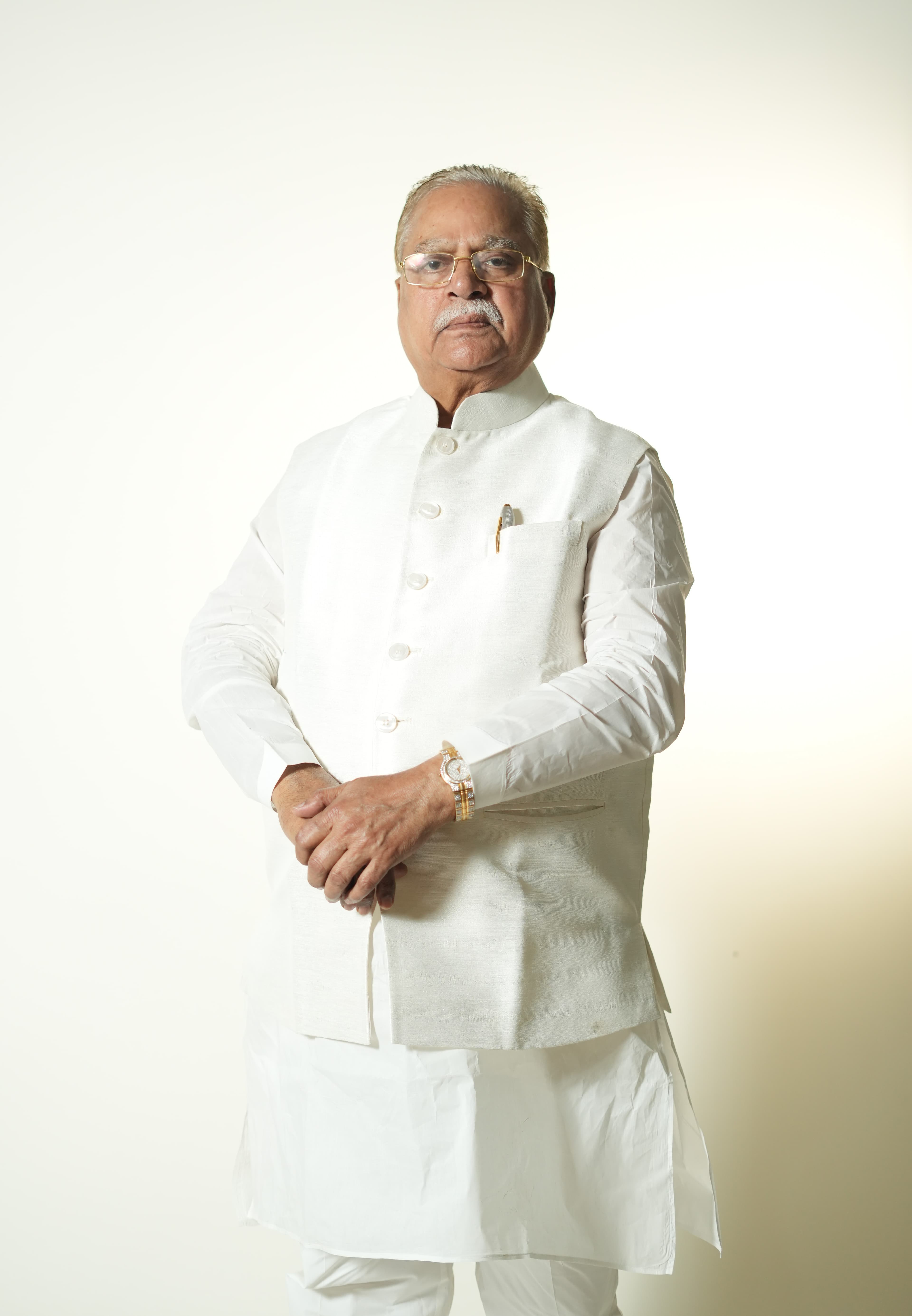 Shri. L. R. Tiwari